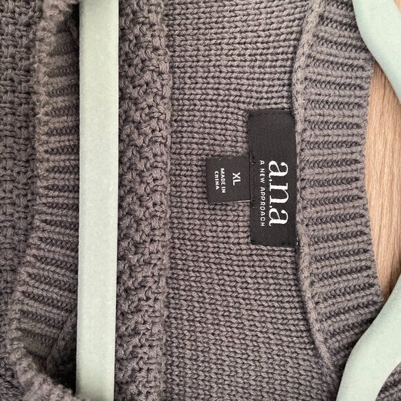 Women's XL Ana Dark Gray Cut Out Shoulder Knit Sweater - Picture 2 of 7